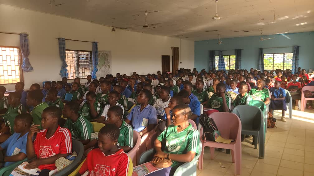 Nkondjock Students listening to the talk